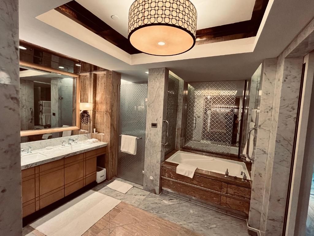 ITC Grand Chola, a Luxury Collection Hotel, Chennai - 