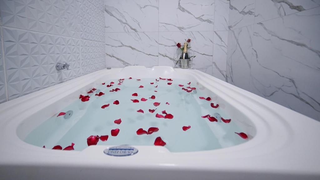Davila Flat Hotel - Studio With Spa Bath