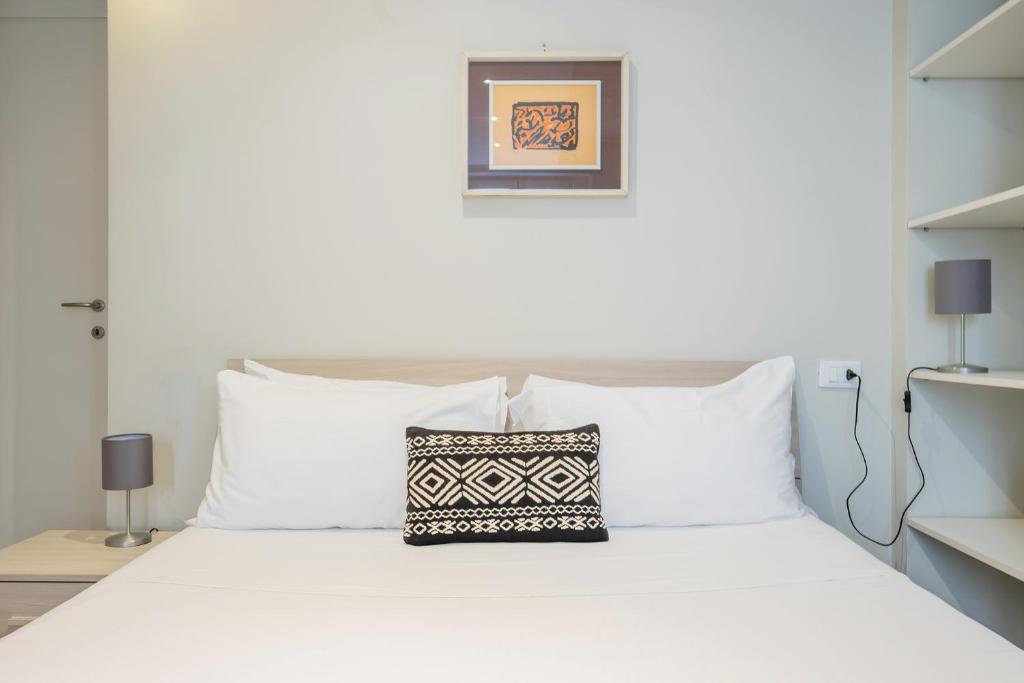 Milan Retreats - 