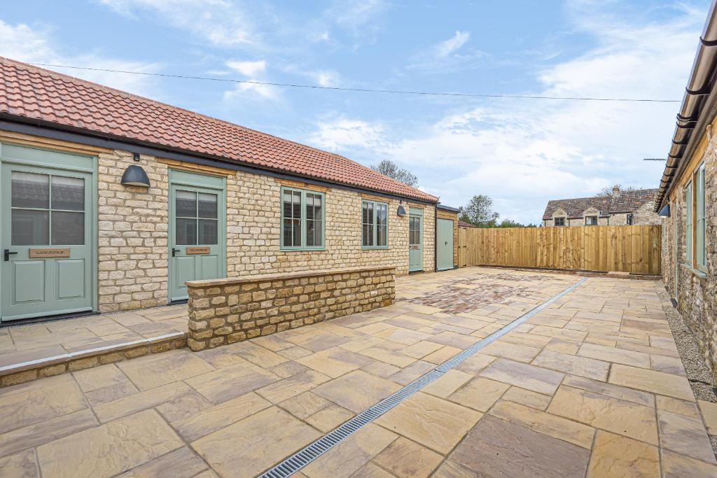 Charlcombe Inn - Resim 3