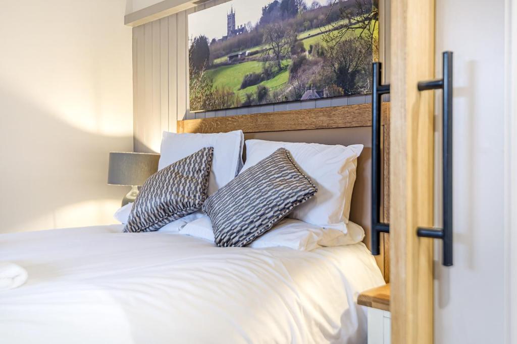 Charlcombe Inn - Resim 12