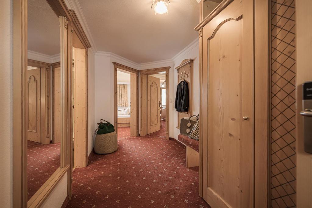 Sustainability certification Biohotel Rastbichlhof inkl STUBAI SUPER CARD - Suíte Familiar Com Varanda