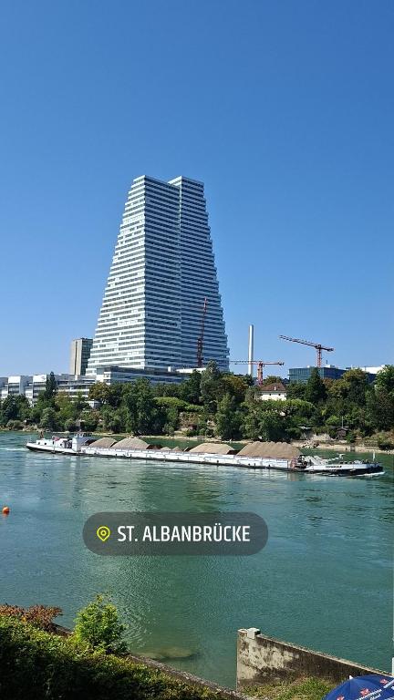 T1 hyper centre Saint-Louis "L'orchidée " free parking – photo 57