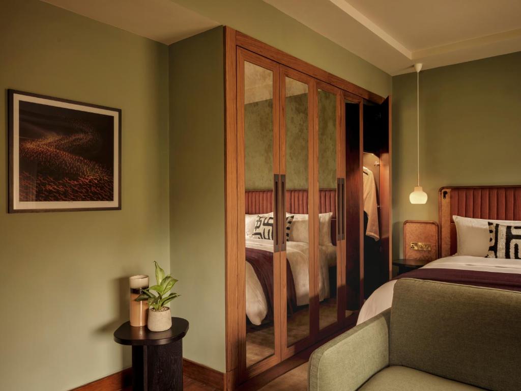 Sir Devonshire Square Hotel, part of Sircle Collection - Resim 12