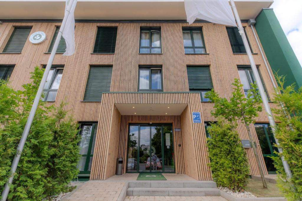 Hannover - PHIL & MAX Hotels und Apartments Messe - Resim 40