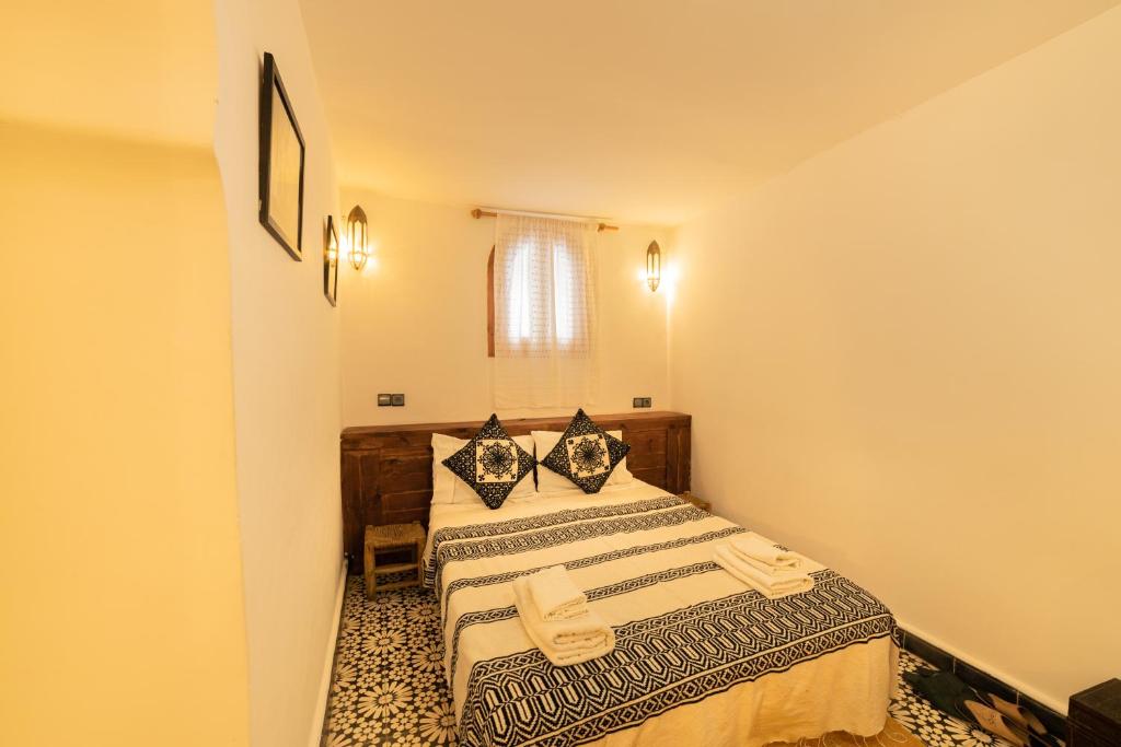 Dar Yamina Andalusi - Double Room With Private Bathroom
