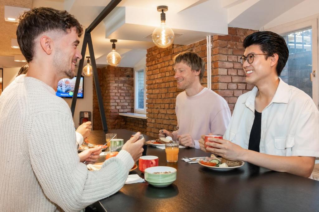 a&o Berlin Friedrichshain - Resim 45