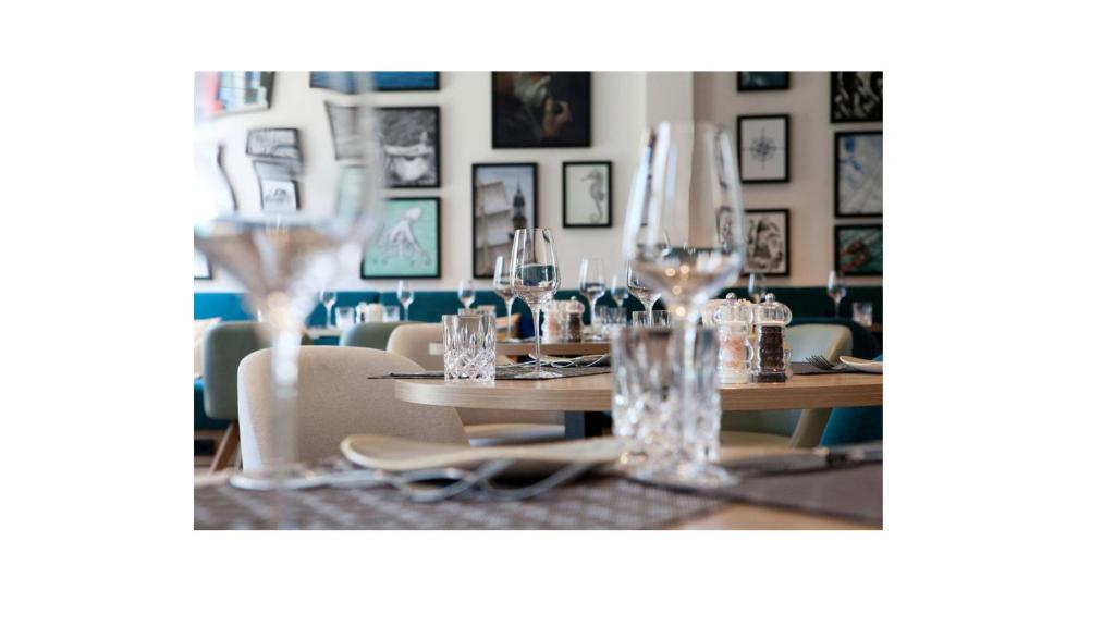 Holiday Inn - Hamburg - HafenCity by IHG - Resim 45