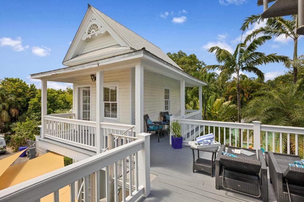 Μπαλκόνι ή βεράντα στο COHIBA at Azul Mansion Key West