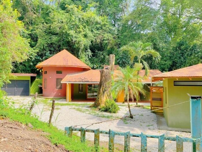 Edificio en el que se encuentra la casa o chalet
