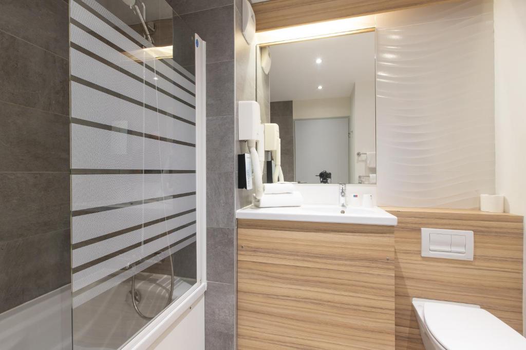 Campanile Limoges Centre - Gare - 9