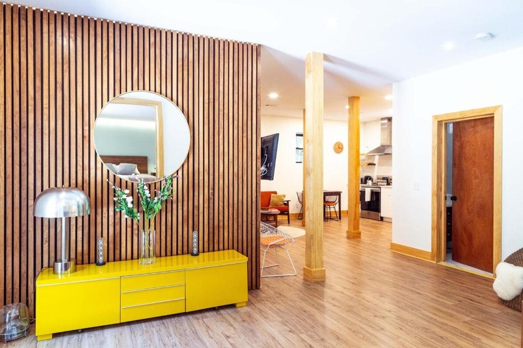 Sims Urban Oasis - X2 - Singapore Student Accommodation | uhomes.com