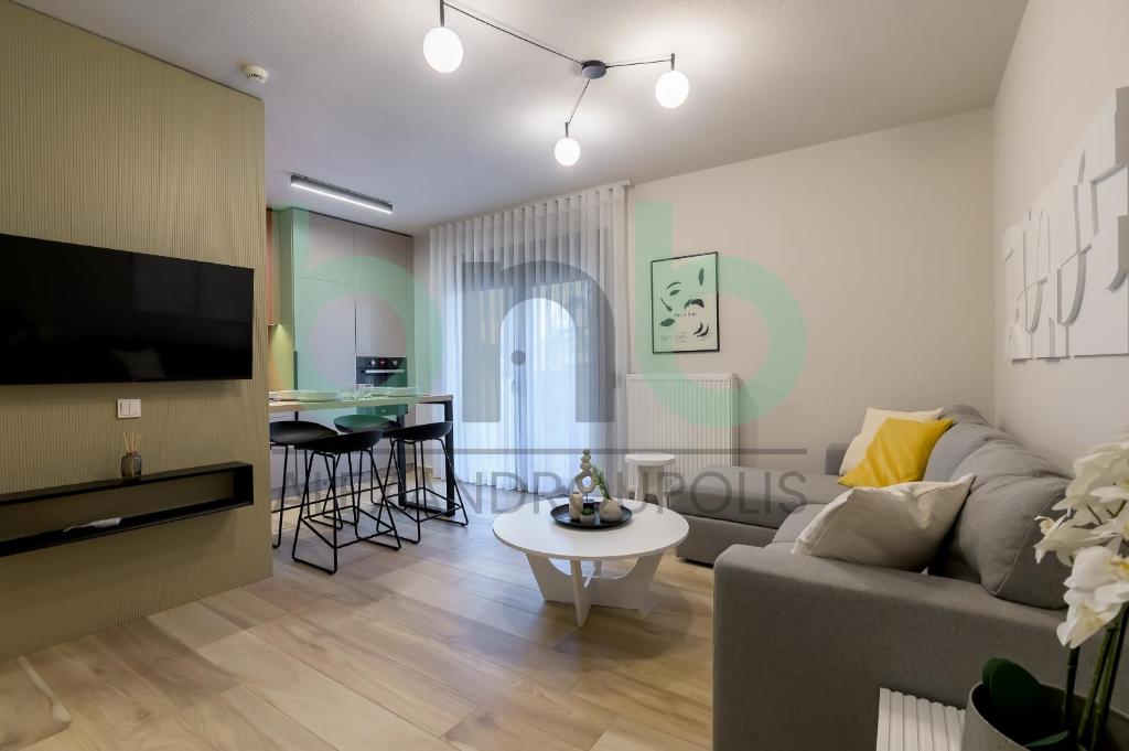 Noelia Suites B2