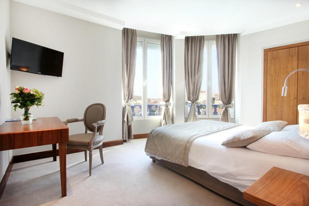 
Superior Double Room with Sea View
