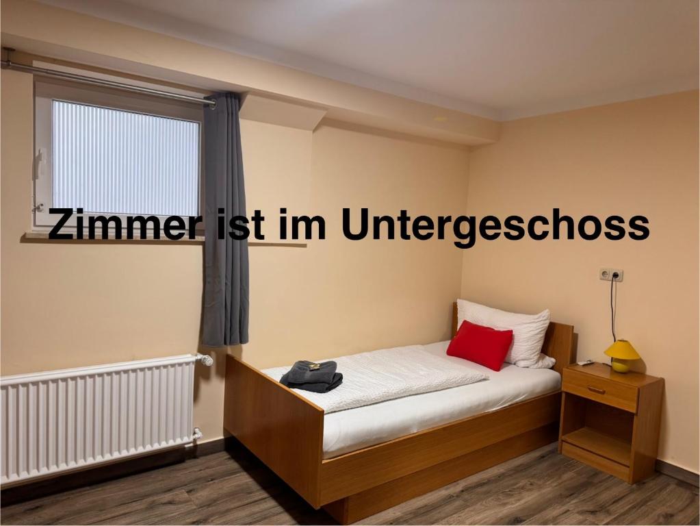 Pension Hubertus - Budget Single Room