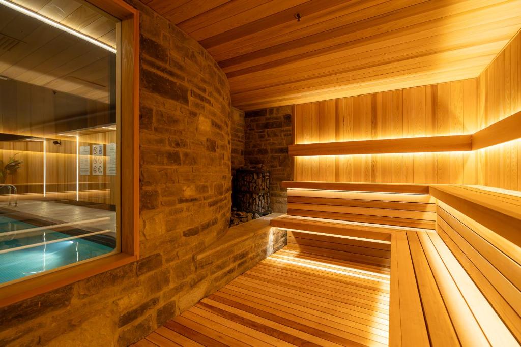 Hotel Manoir Victoria - Resim 35