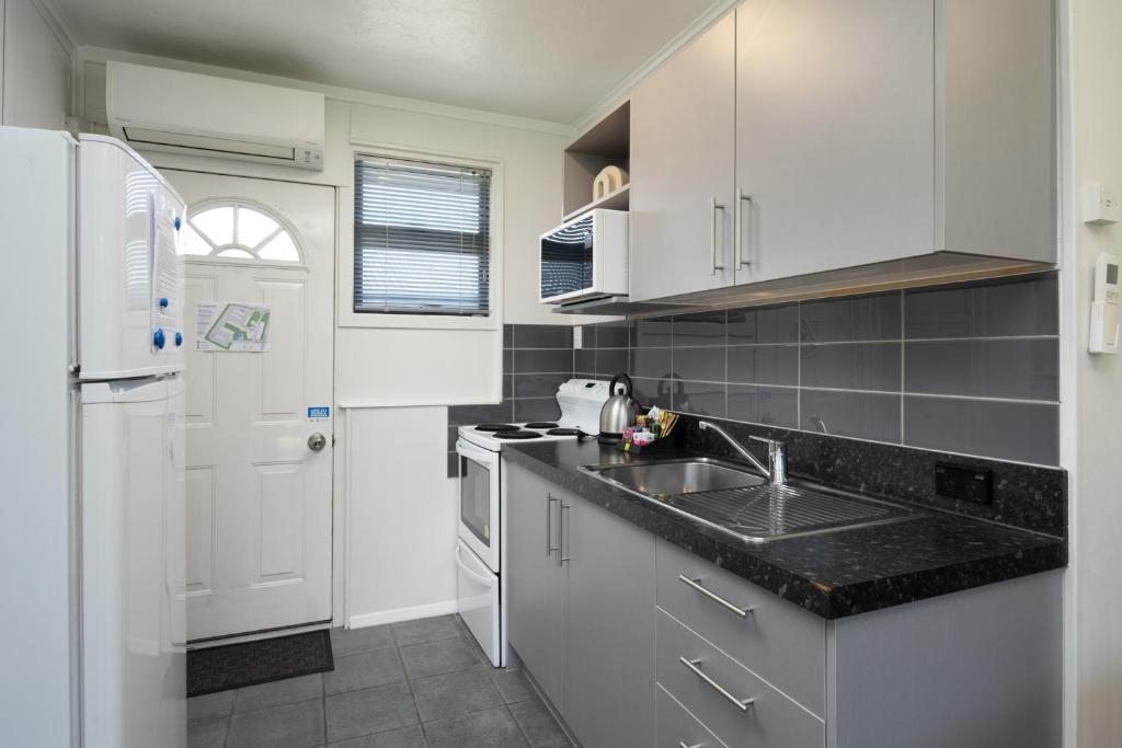 Grove Park Motor Lodge - Resim 28