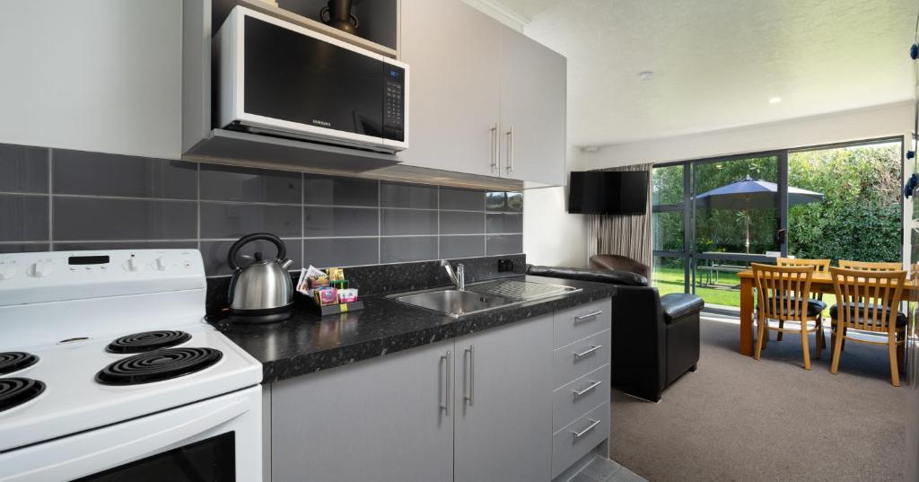 Grove Park Motor Lodge - Resim 30