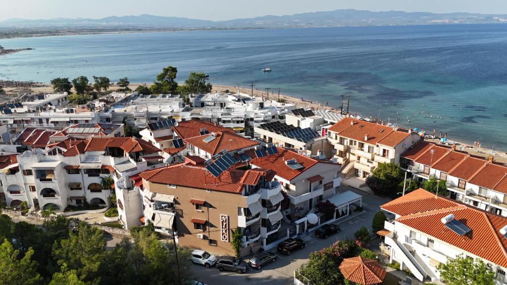 Gambar di galeri bagi Haus Niko Apartments and Suites di Nea Potidaea