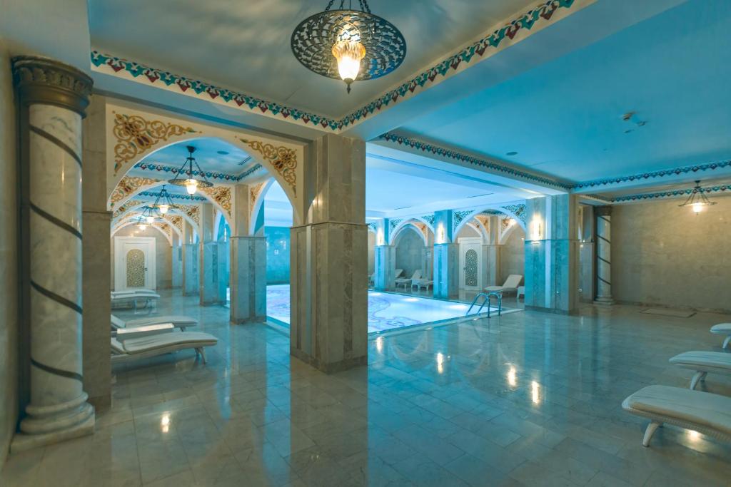 Фотография из галереи Gabala Karvansaray Hotel в Габале