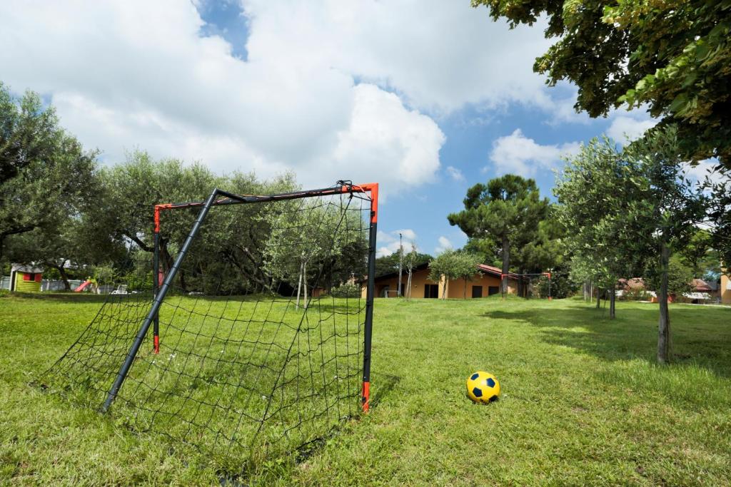 Herní místnost nebo prostor pro děti v ubytování Agriturismo Gardenali