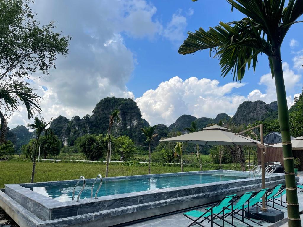 Ninh Binh Mountainside Bungalow - 13
