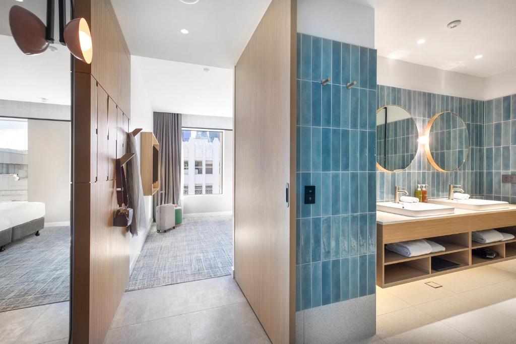 Holiday Inn Melbourne Bourke Street Mall by IHG - Resim 31