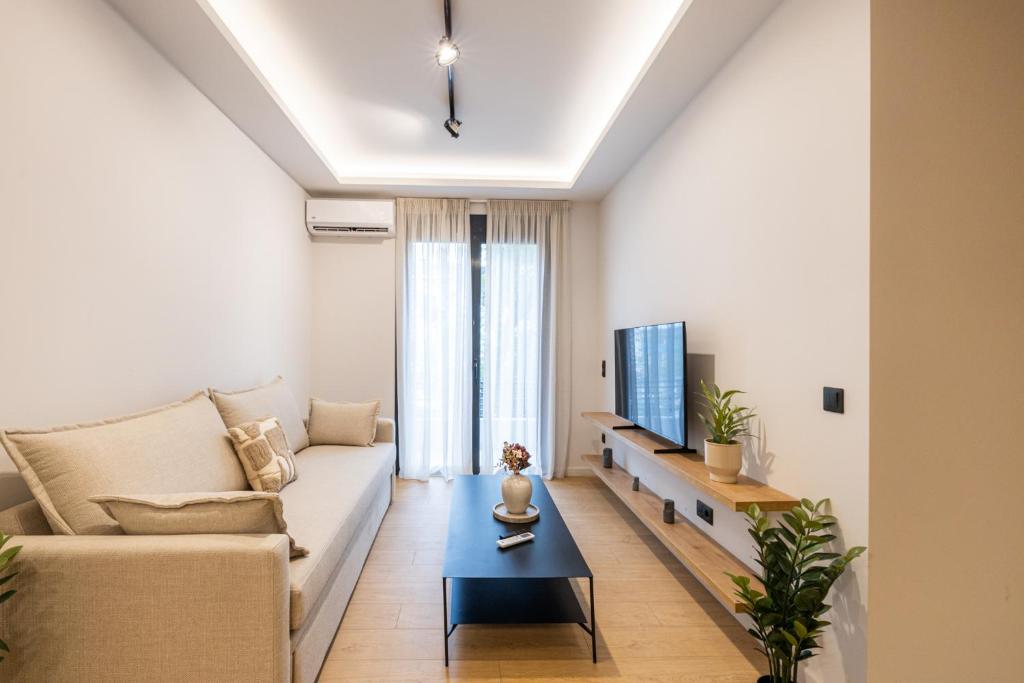 151Patision Smart Suite in the Heart of Athens2B