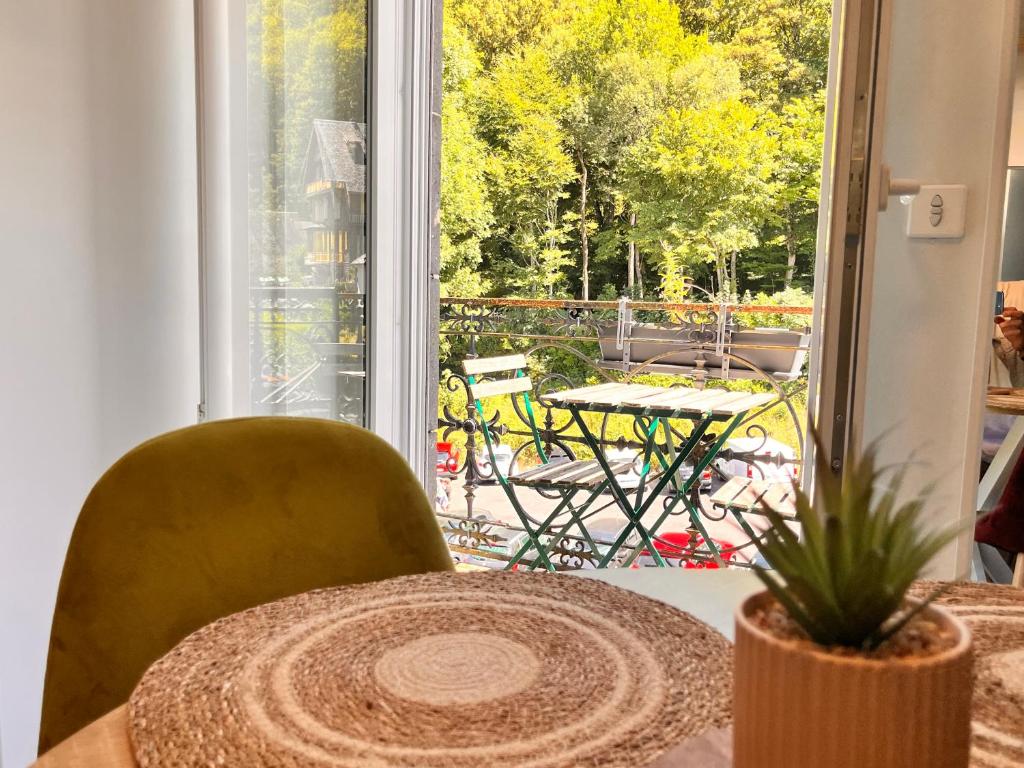 Balkoni atau teres di Villa Le Régis, des moments simples et vrais