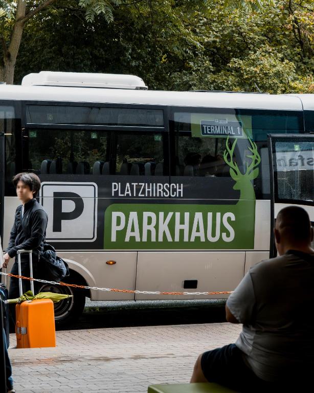 Platzhirsch Living photo