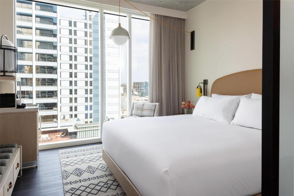 Hyatt Centric Congress Avenue Austin - King Room