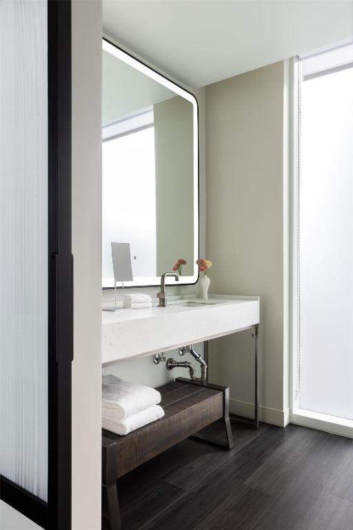 Hyatt Centric Congress Avenue Austin photo