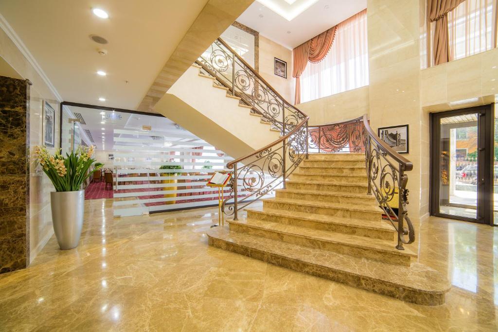 امکانات Shera Inn Hotel - تصویر ۴