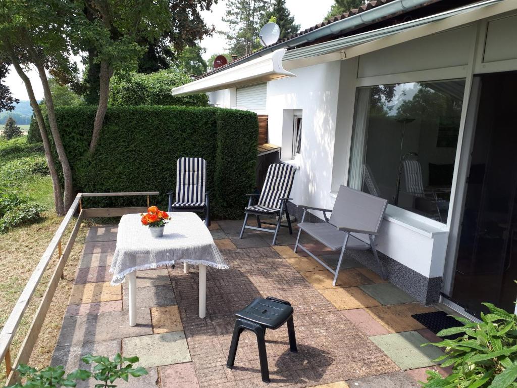 Κήπος έξω από το Ferienhaus in Lichtenau am Teutoburger Wald