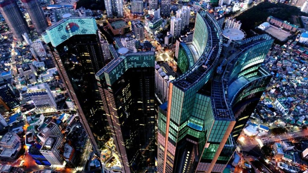 Gallery image of New CZ LCT Residence in Busan