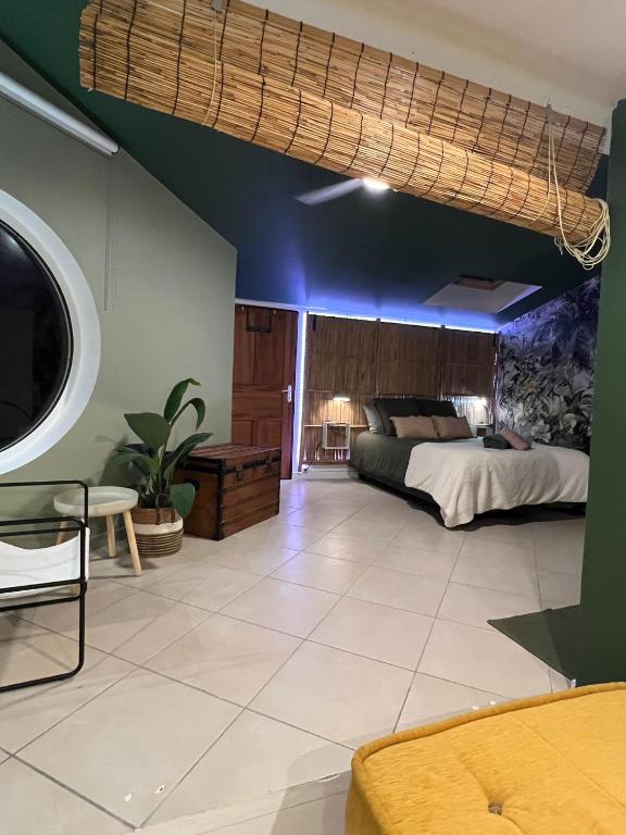 Villa Ti MoOn, Piscine et Jaccuzi, idéalement situé, Sud Réunion - Habitación Familiar Con Baño Privado
