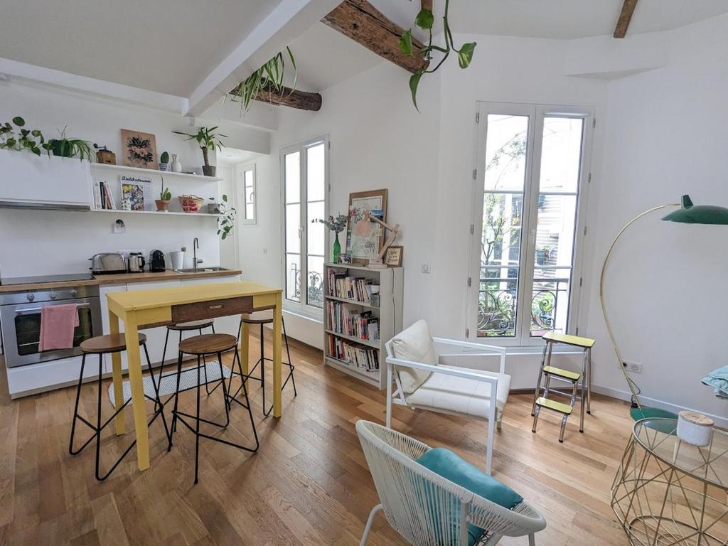Studio chic et moderne avec mezzanine à 10 min de Montmartre