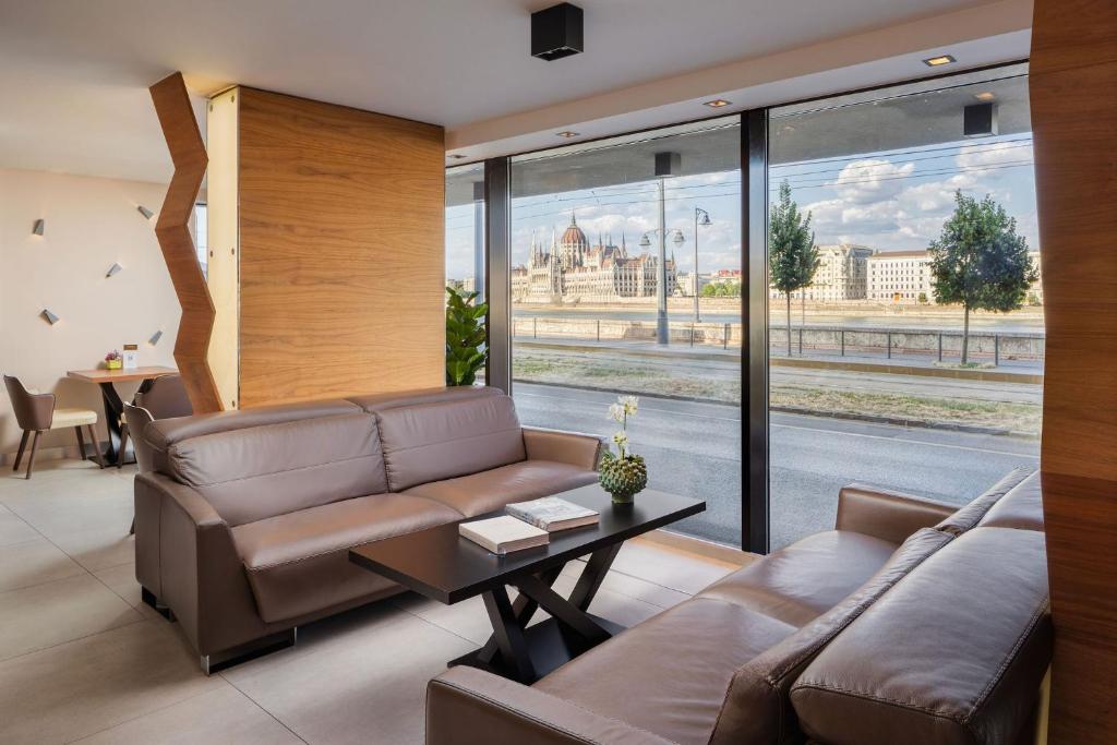 Boutique Hotel Victoria Budapest - Resim 34