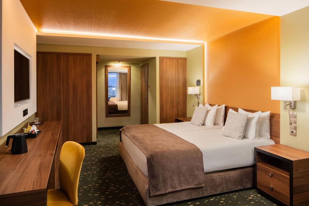 Boutique Hotel Victoria Budapest - Resim 38