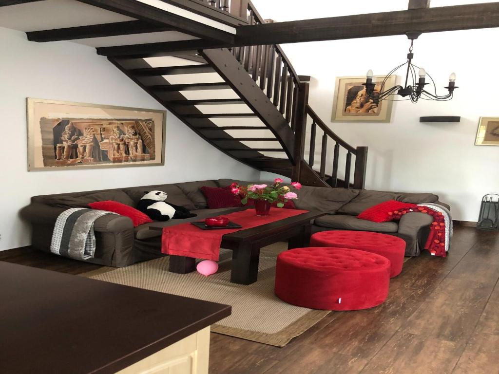 Posezení v ubytování Comfortable holiday home on Lake Jamno, Podamirowo