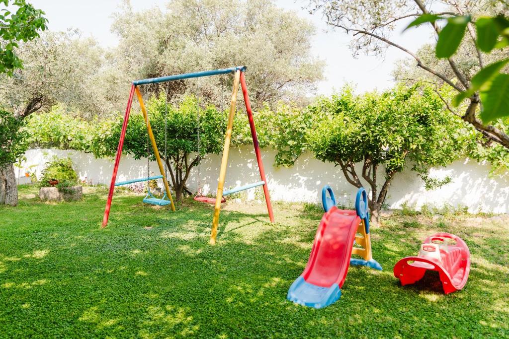 Sunset Apartments - 19