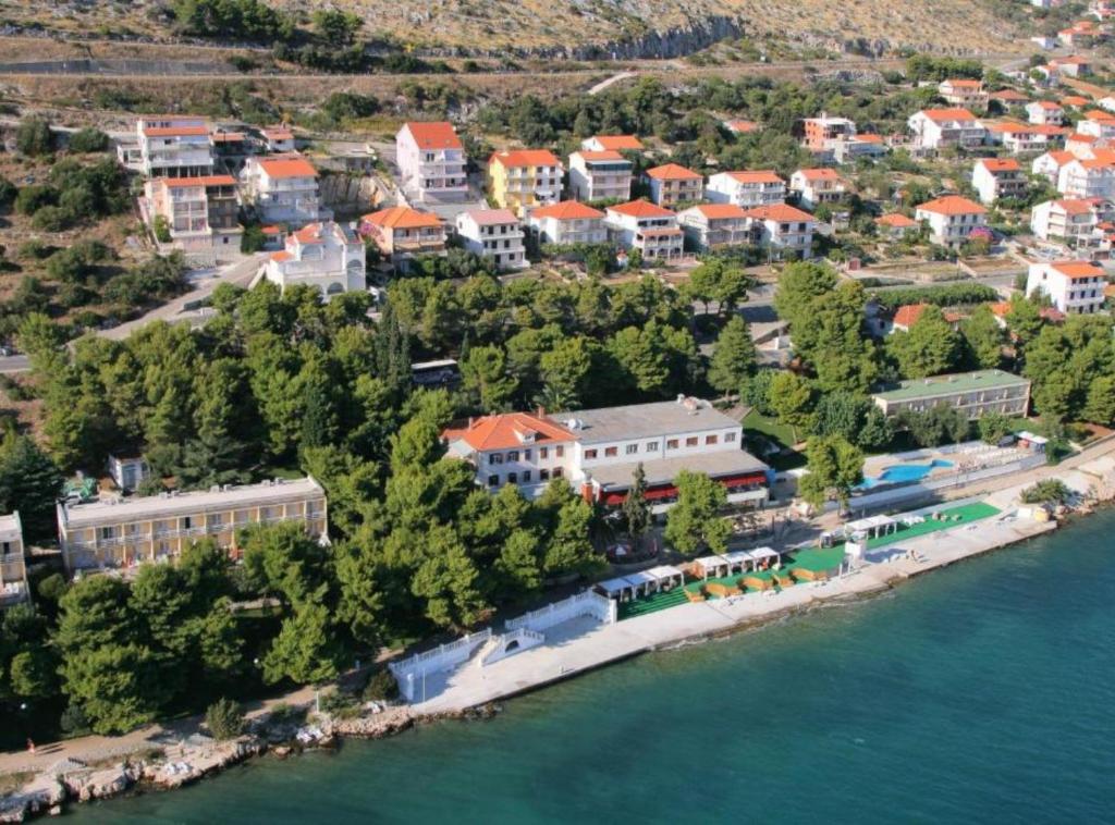 Apartment Libe with Sea View Trogir