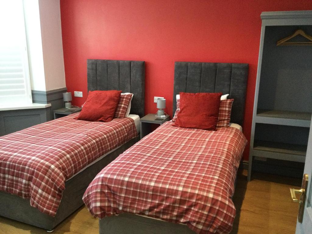 Gateway Lodge photo