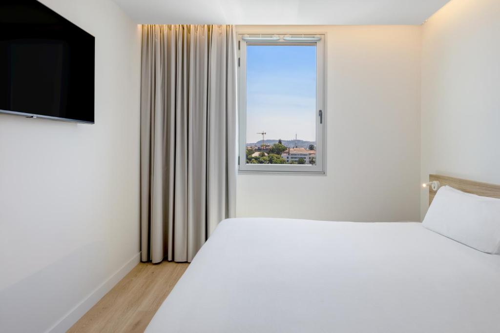 B&B HOTEL Porto Centro Massarelos - Resim 27