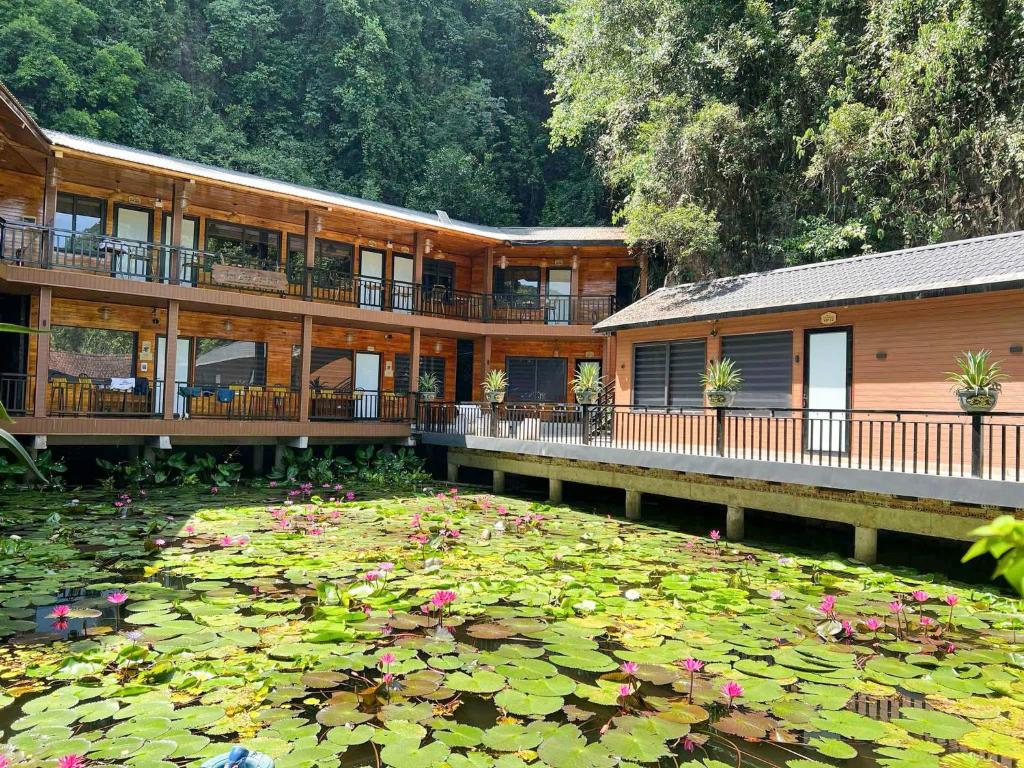 Tam Coc Central Bungalow-Hostel, Vũ Lâm (updated prices 2026)