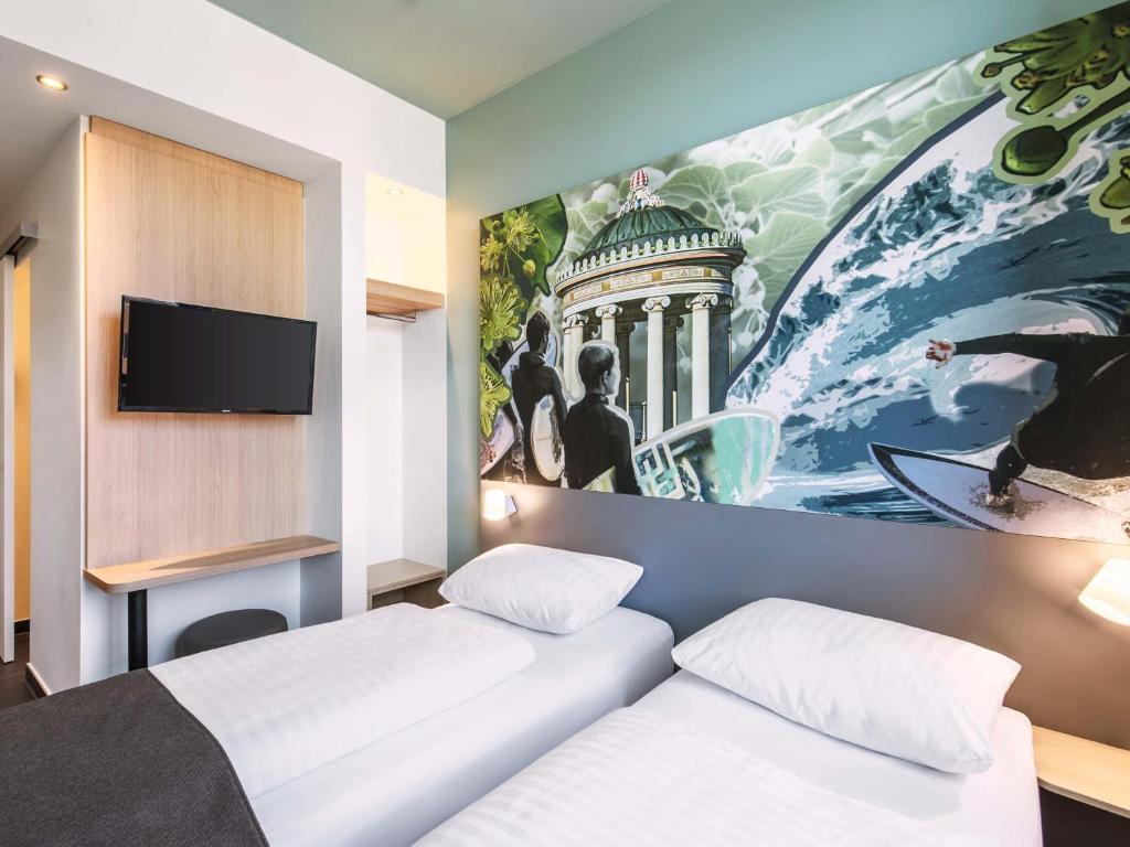 B&B Hotel München-Trudering - Resim 5
