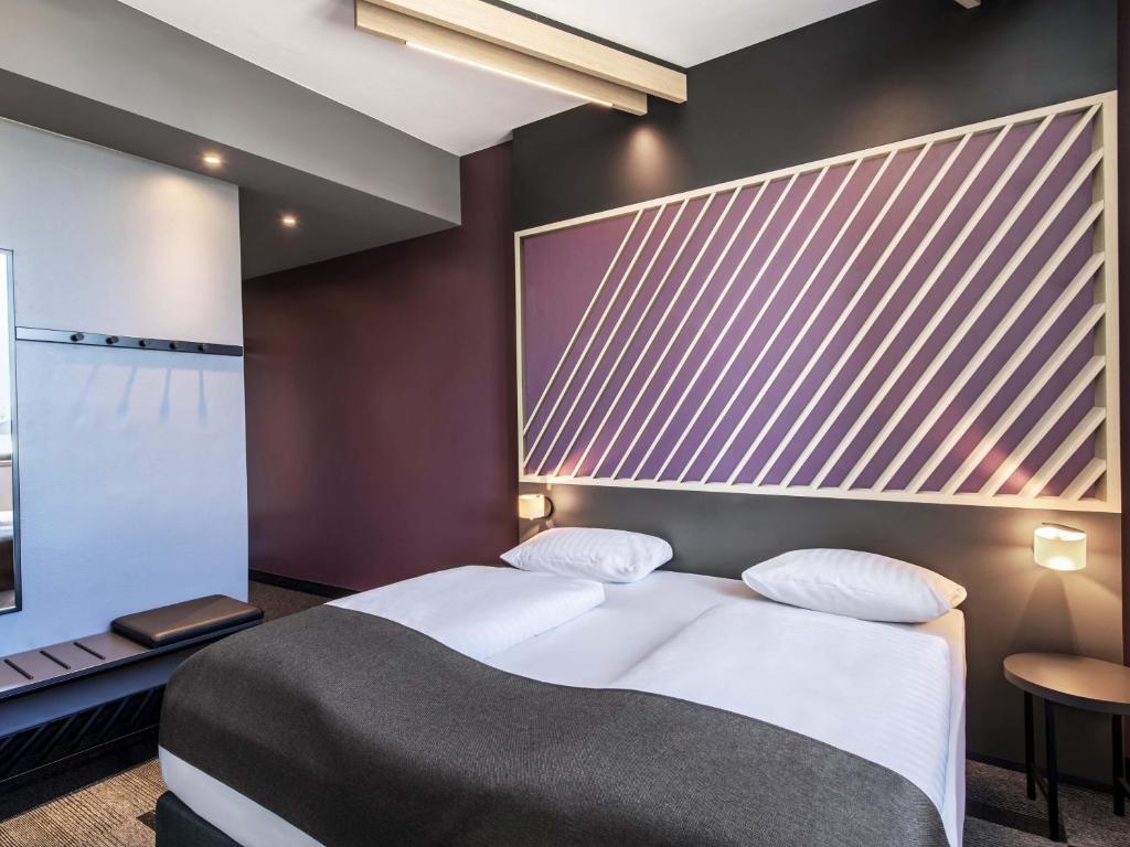 B&B Hotel München-Trudering - Resim 1