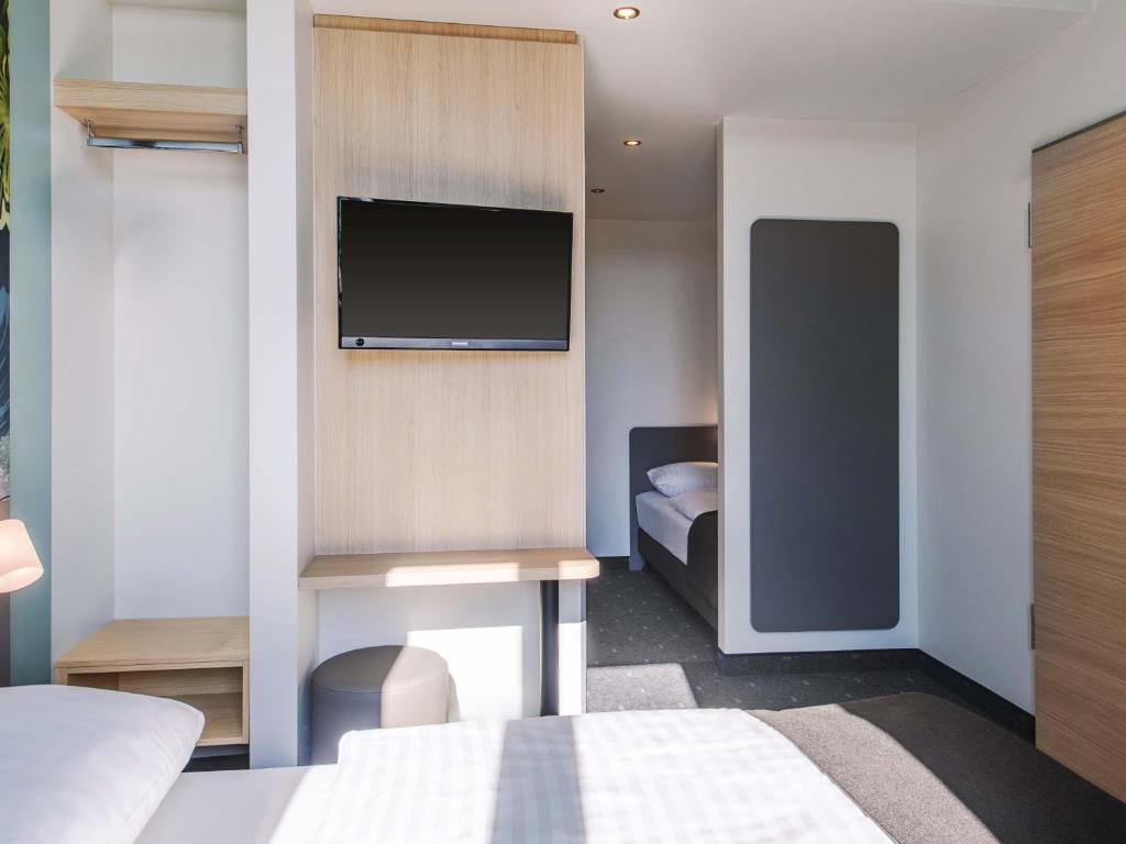 B&B Hotel München-Trudering - Resim 9