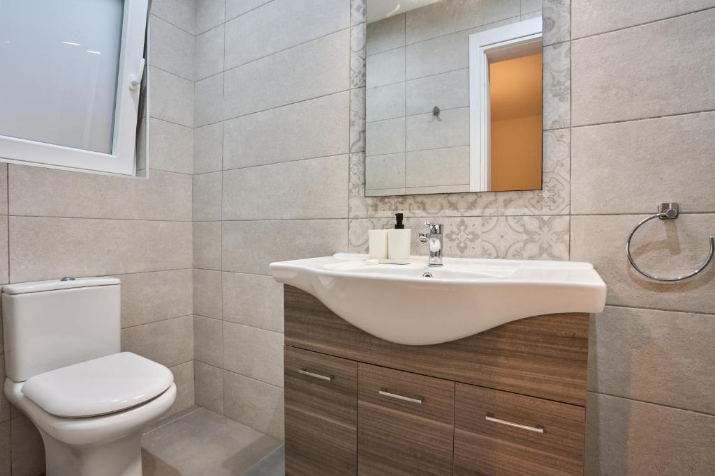 Il-Girna- Modern Seaside Accommodation - 18