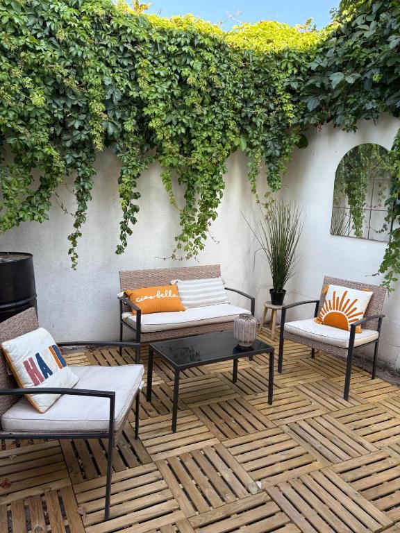 Chic apartment with terrace